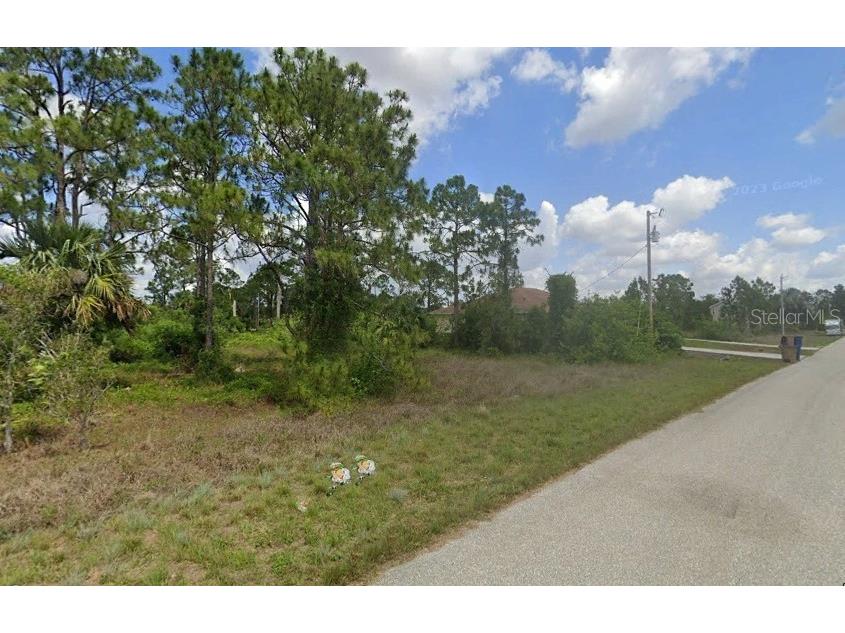 924-926 Countess Avenue Lehigh Acres FL 33974 O6176531 image1
