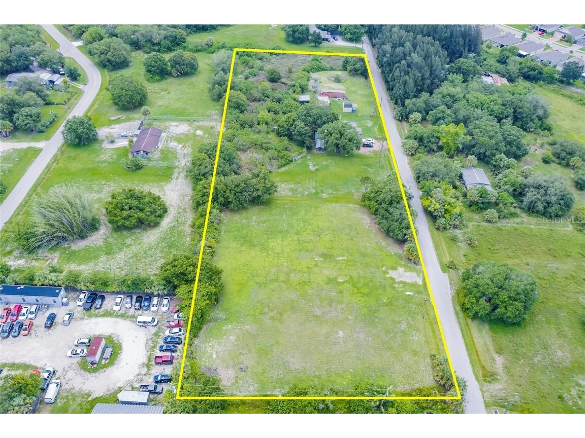 924 Bloxham Avenue Punta Gorda FL 33982 C7461974 image1