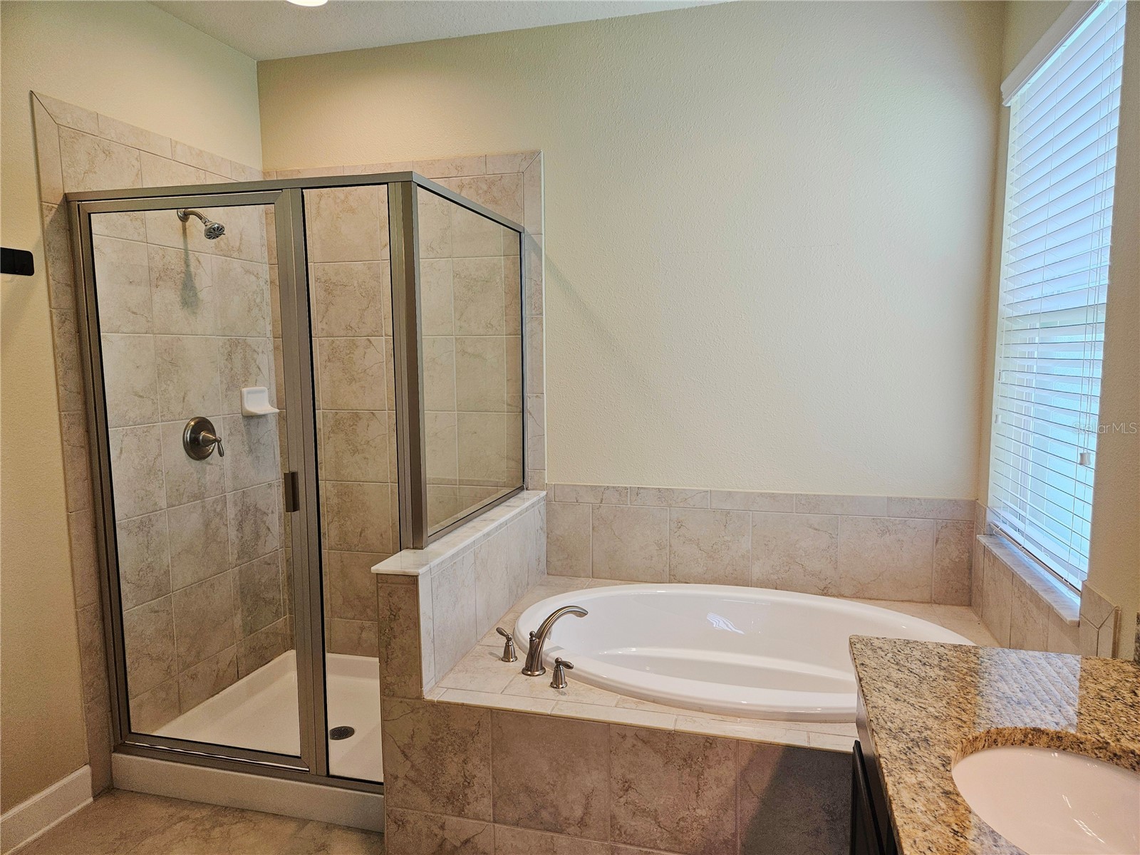 924 Buttercup Glen Bradenton FL 34212 A4696105 image23