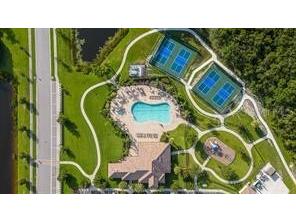 924 Buttercup Glen Bradenton FL 34212 A4696105 image40