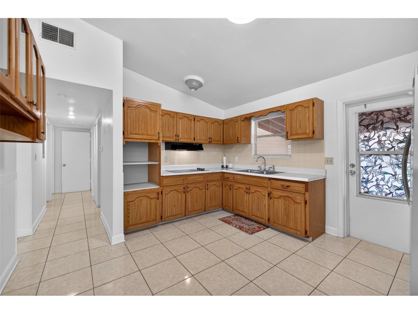 924 Lakewood Avenue Tampa FL 33613 TB8496470 image7
