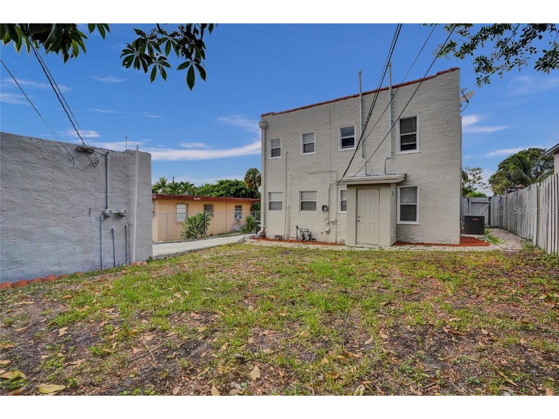 924 Mcintosh Street West Palm Beach FL 33405 TB8401570 image52