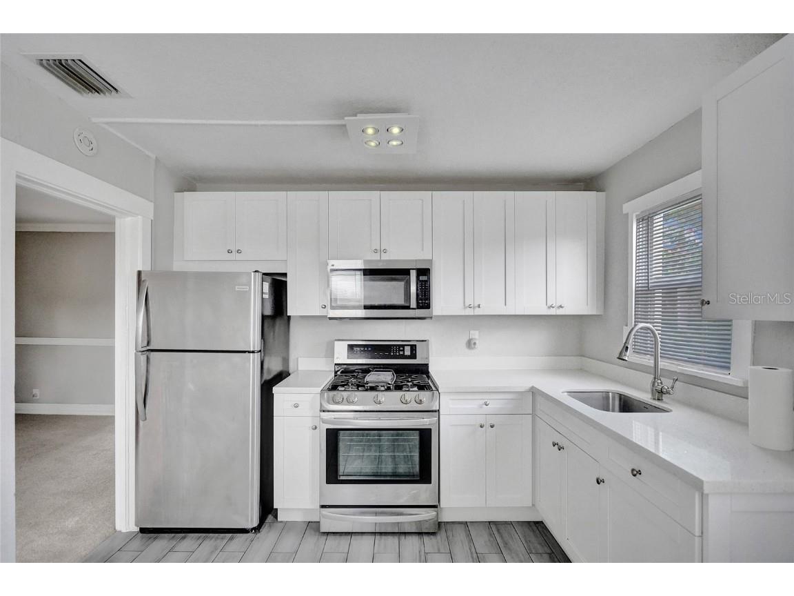 924 Mcintosh Street West Palm Beach FL 33405 TB8401570 image6