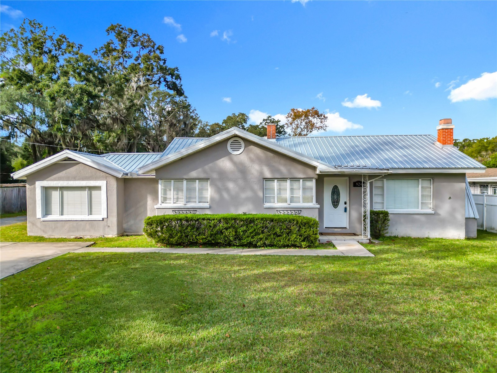 924 NE 12th Avenue Ocala FL 34470 OM714714 image1