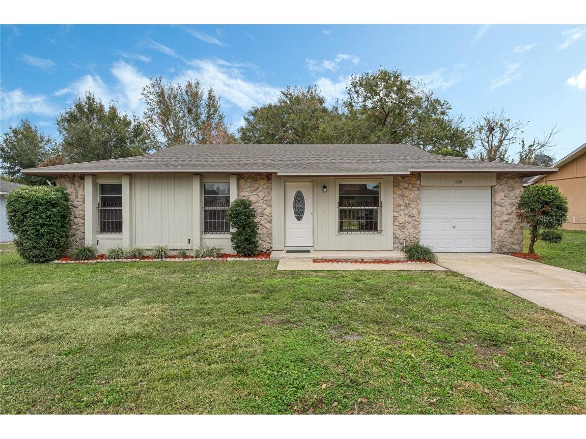 924 Poplar Drive Altamonte Springs FL 32714 O6268401 image1