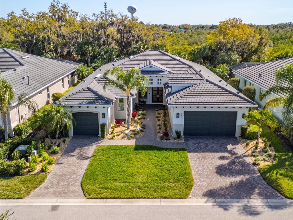 924 Riverscape Street Bradenton FL 34208 U8225554 image1