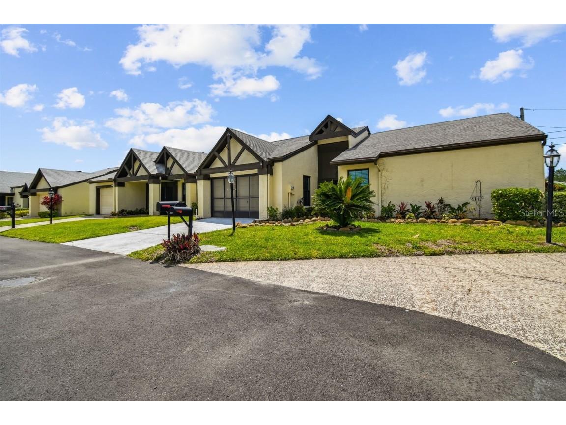 924 Rosewood Lane Palm Harbor FL 34684 U8198800 image1