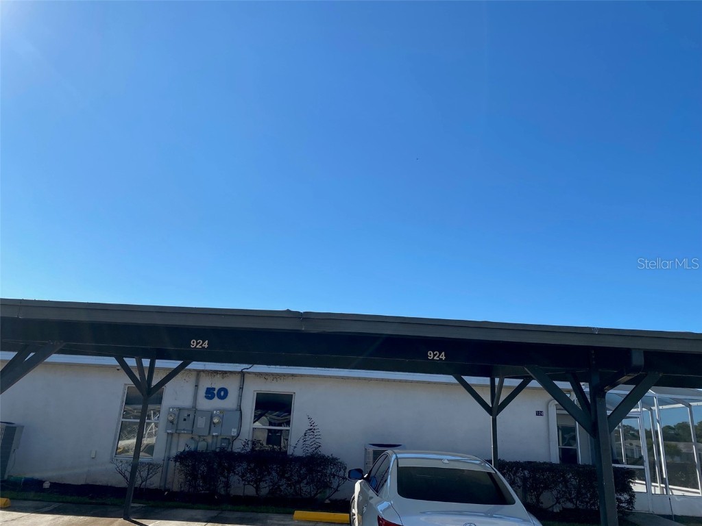 924 Willow Drive Leesburg FL 34748 G5076191 image1