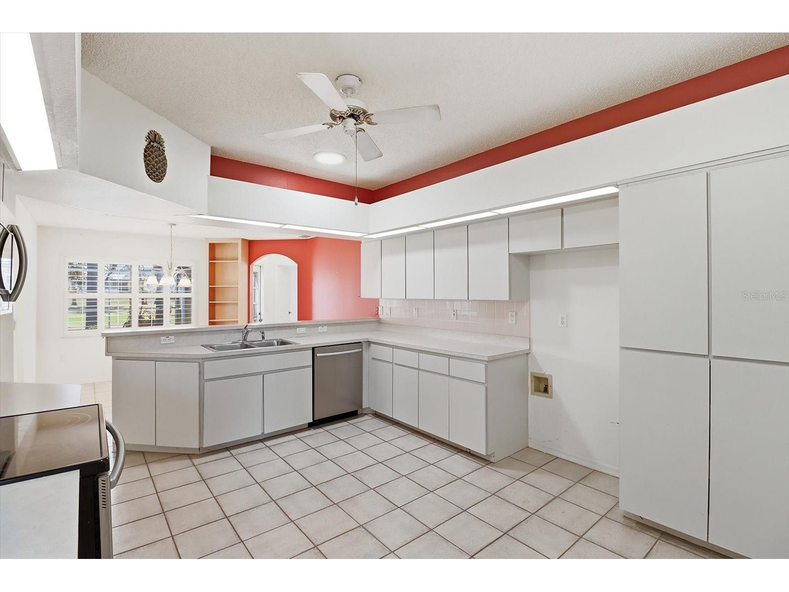9240 Butler Boulevard Weeki Wachee FL 34613 W7883615 image18
