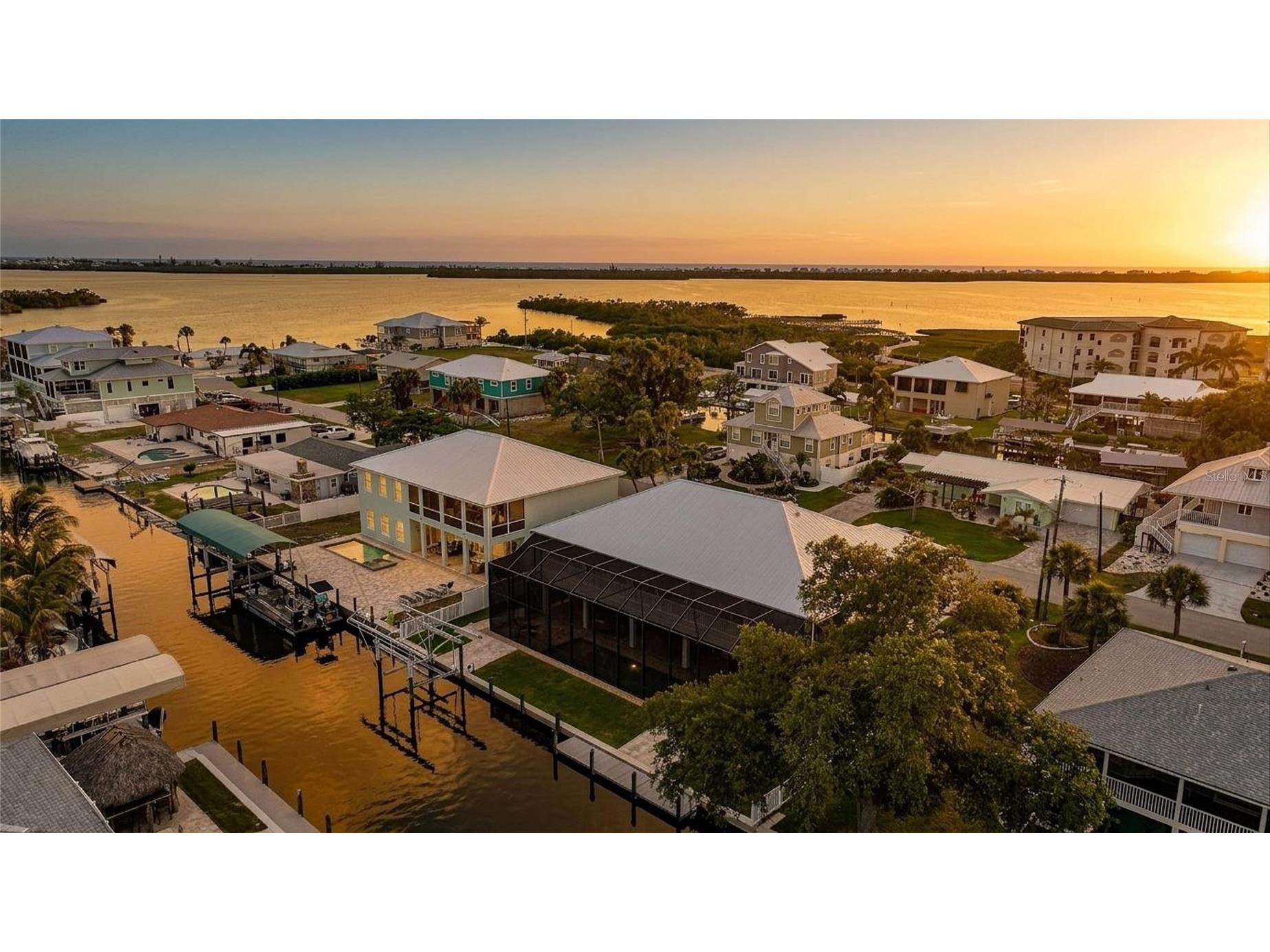 9240 Pine Cove Drive Englewood FL 34224 - LAKE VIEW CANAL C7526295 image1