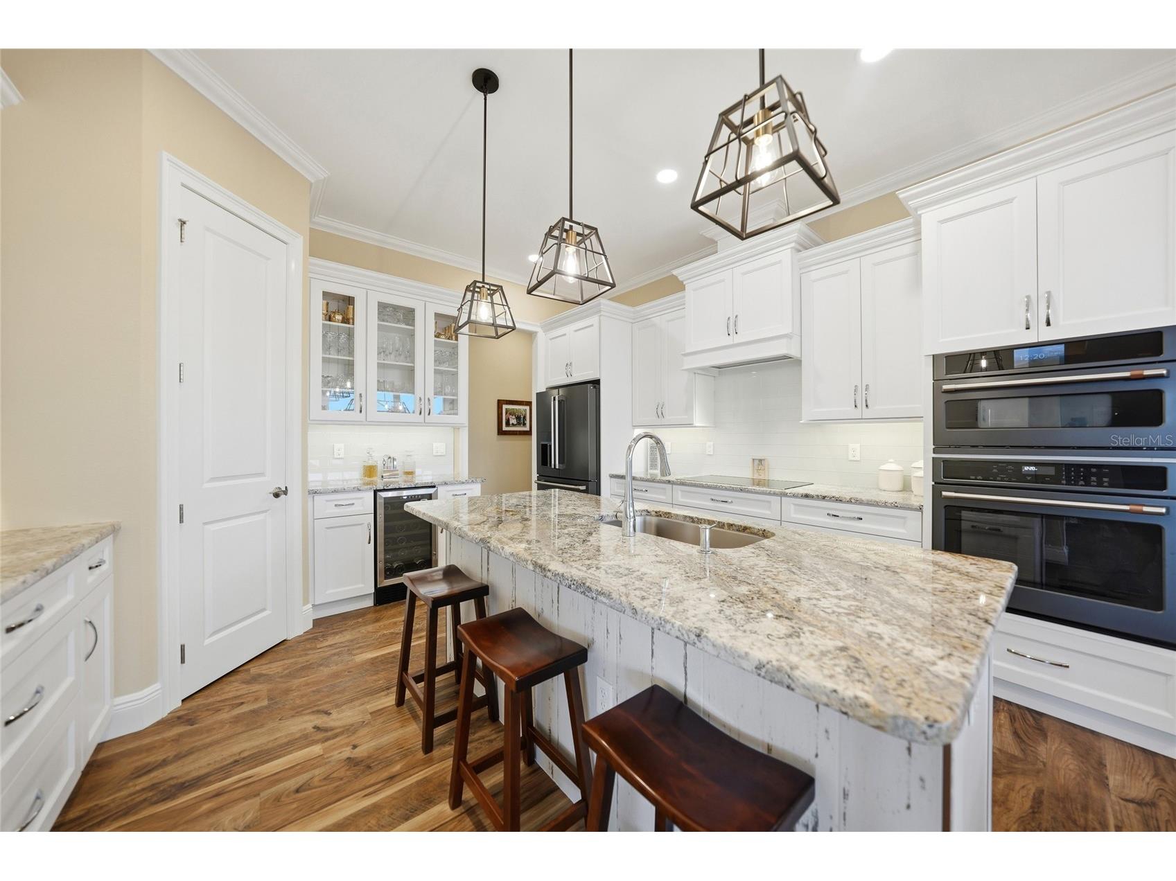 9240 Pine Cove Drive Englewood FL 34224 - LAKE VIEW CANAL C7526295 image17
