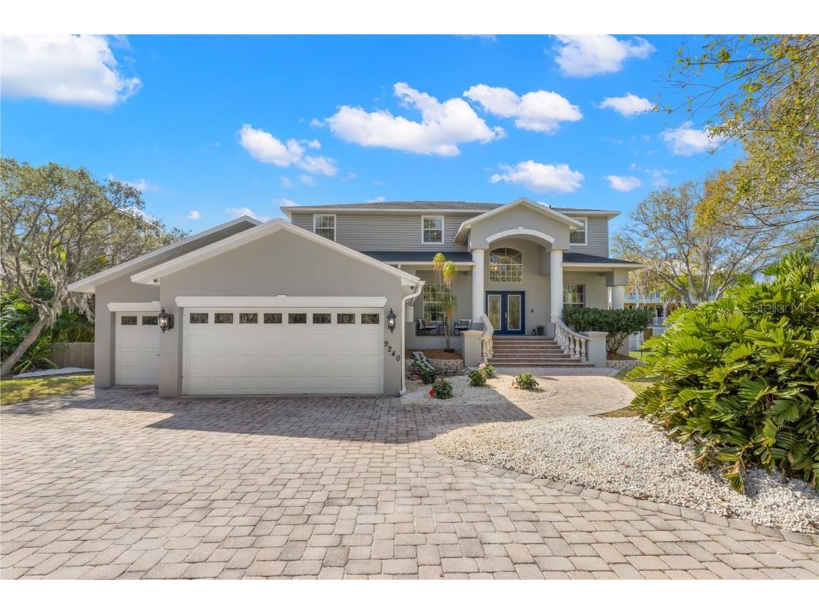 9240 San Martin Boulevard NE Saint Petersburg FL 33702 U8190573 image1