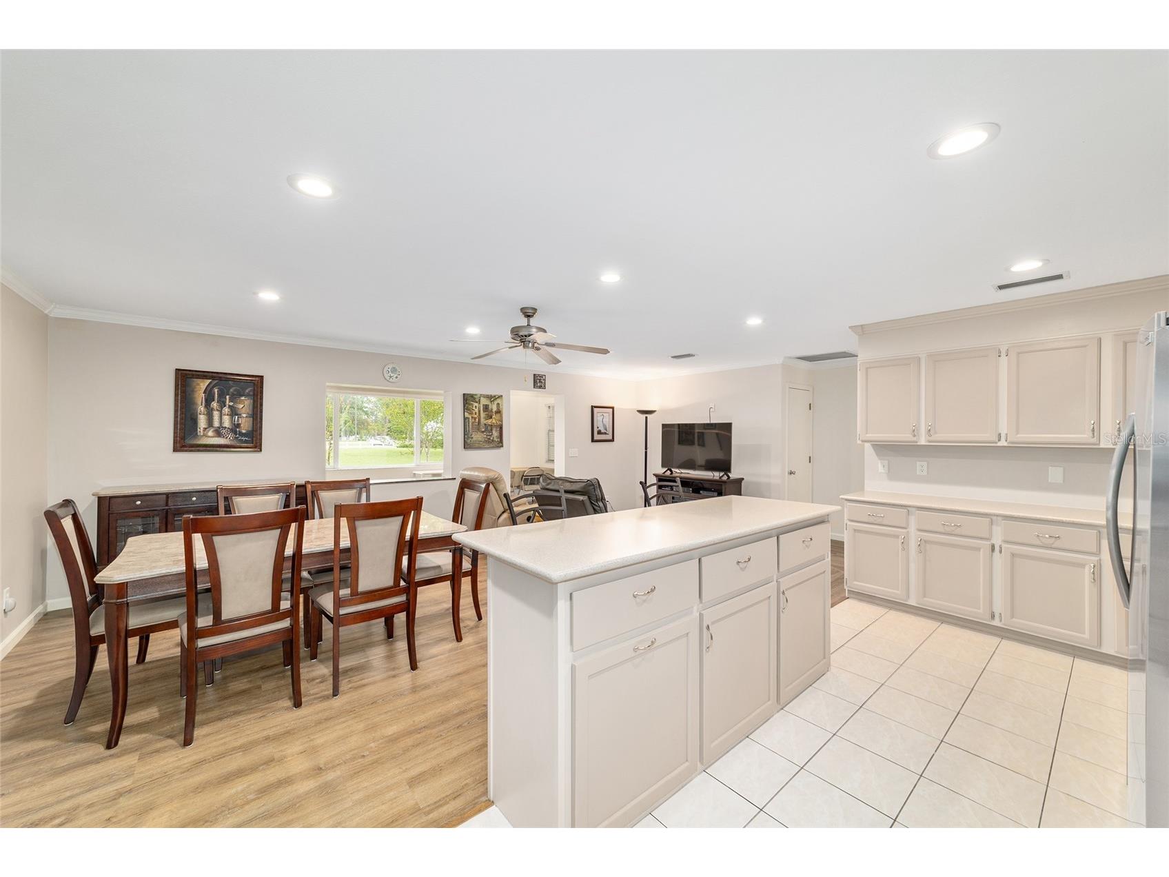 9240 SW 90th Court #B Ocala FL 34481 OM722503 image21