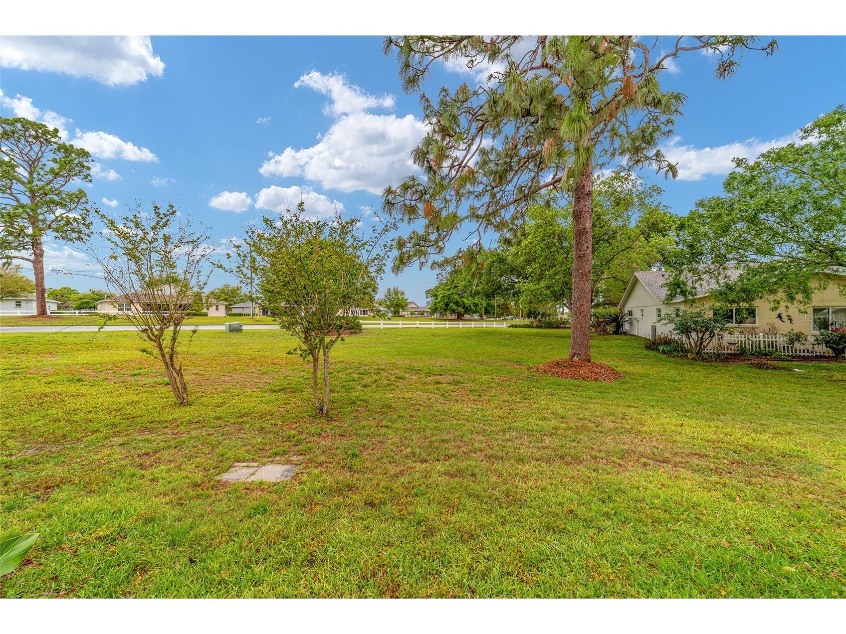 9240 SW 90th Court #B Ocala FL 34481 OM722503 image4