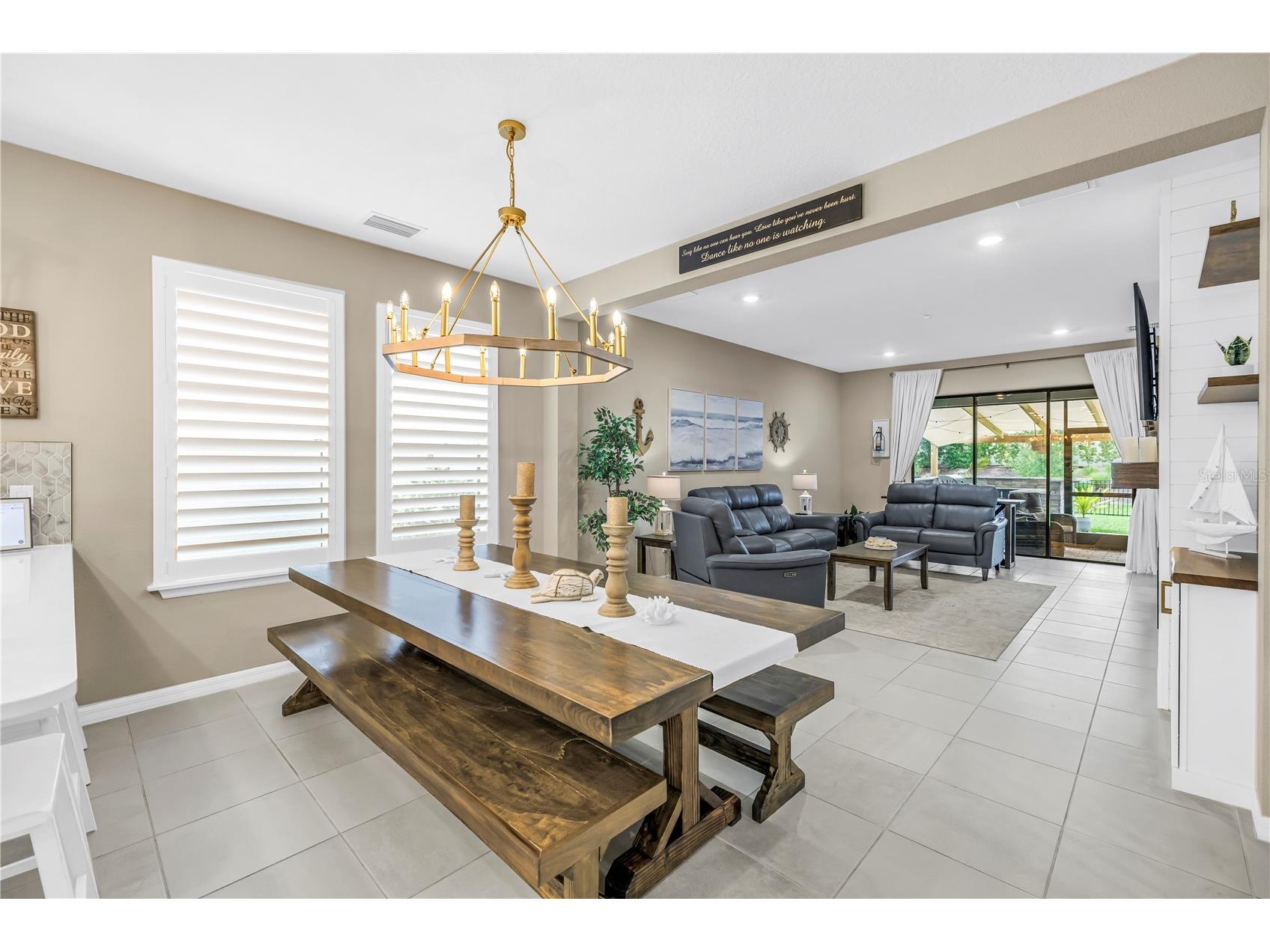 9240 Tequila Sunrise Drive Sarasota FL 34241 A4696095 image5