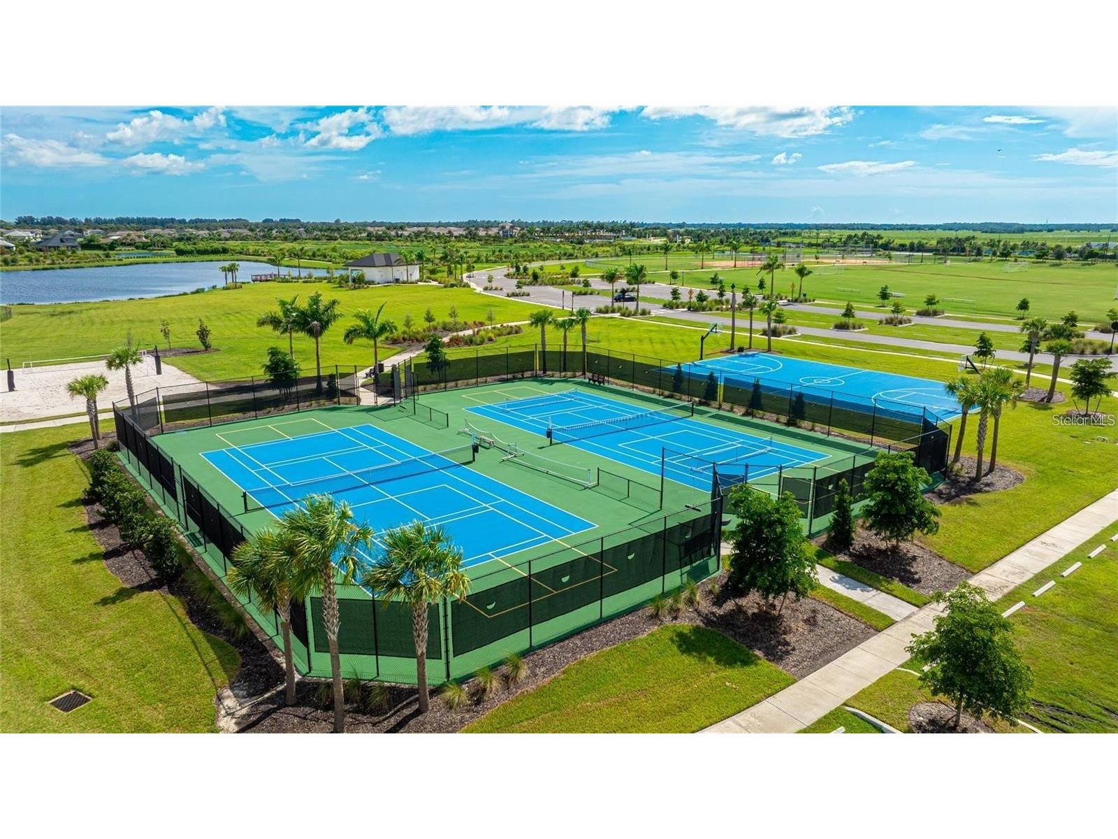 9240 Tequila Sunrise Drive Sarasota FL 34241 A4696095 image63