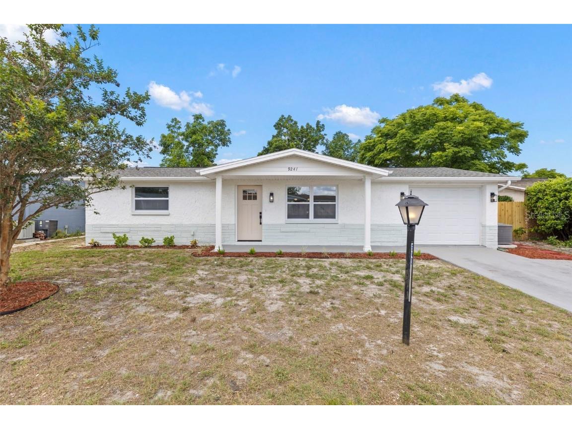 9241 Cochise Lane Port Richey FL 34668 TB8390821 image1