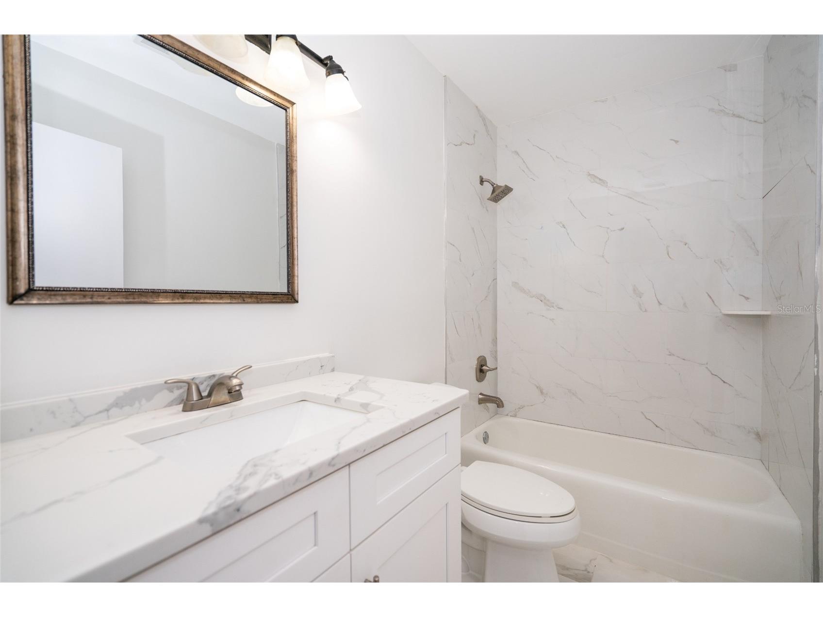 9241 N 52nd Street Tampa FL 33617 TB8525916 image11