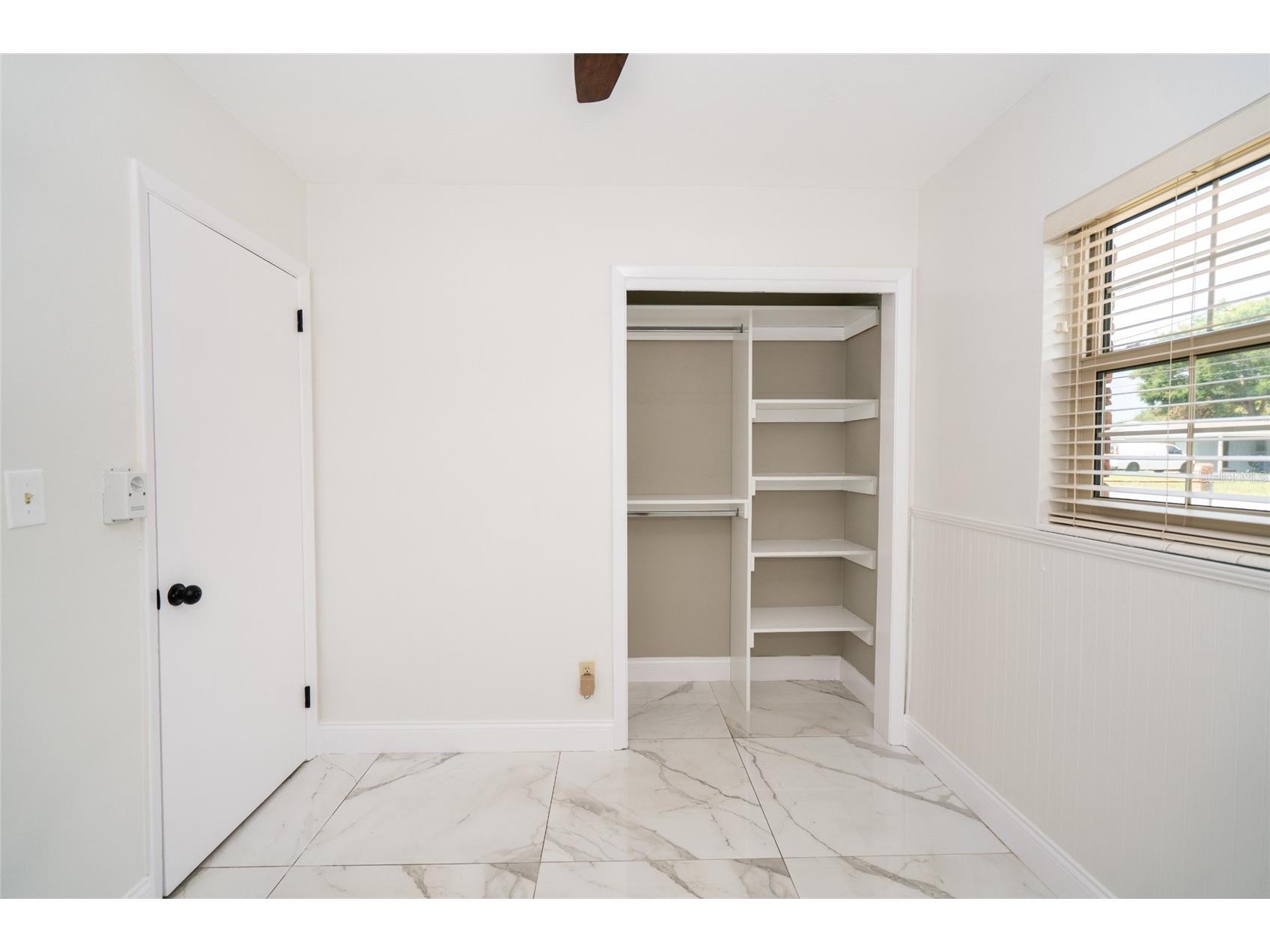 9241 N 52nd Street Tampa FL 33617 TB8525916 image17