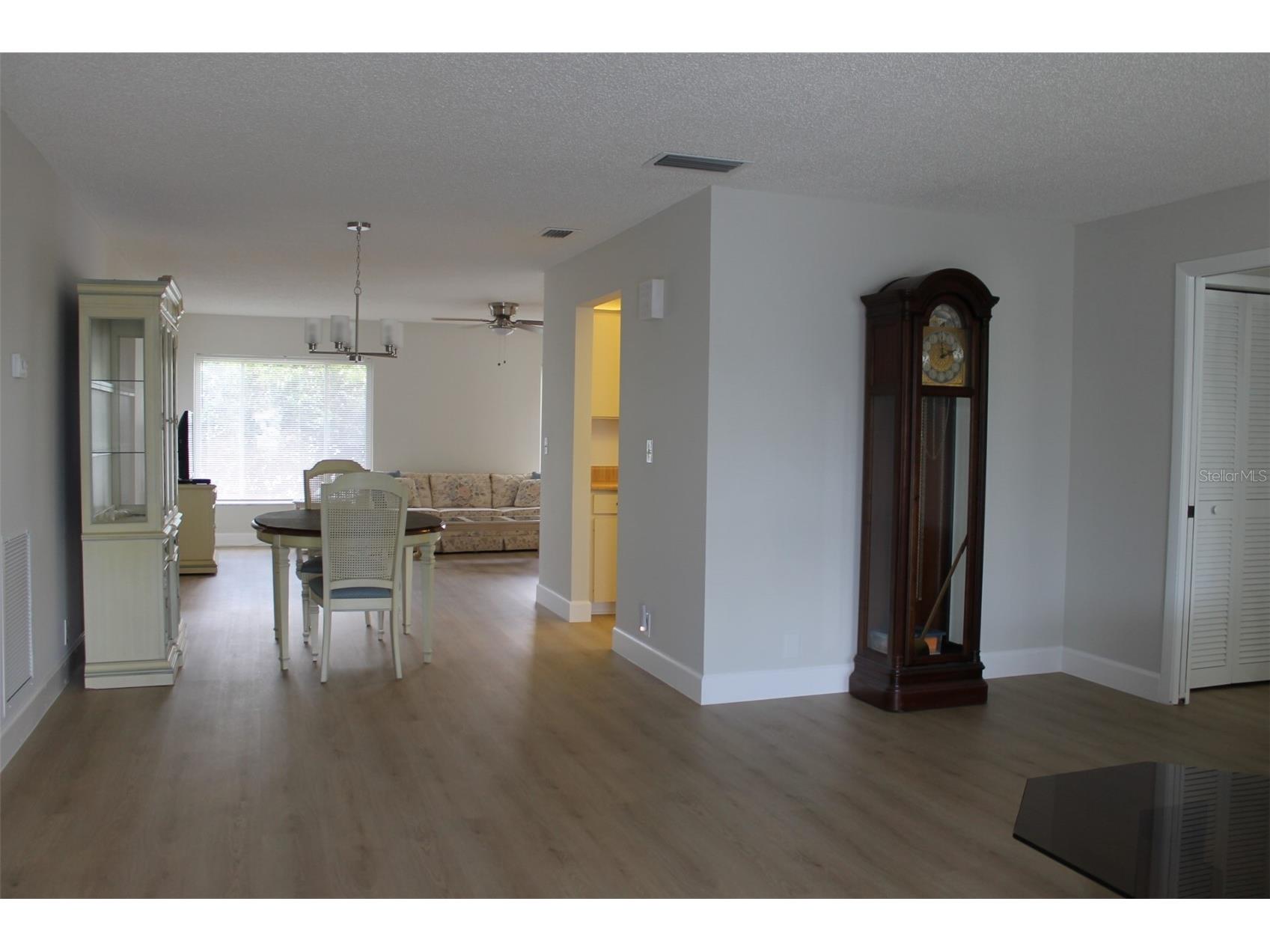 9242 36th Street N Pinellas Park FL 33782 TB8458515 image20