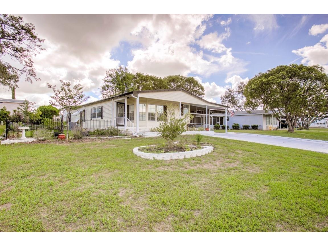 9242 Denmarsh Drive Brooksville FL 34613 W7855585 image1