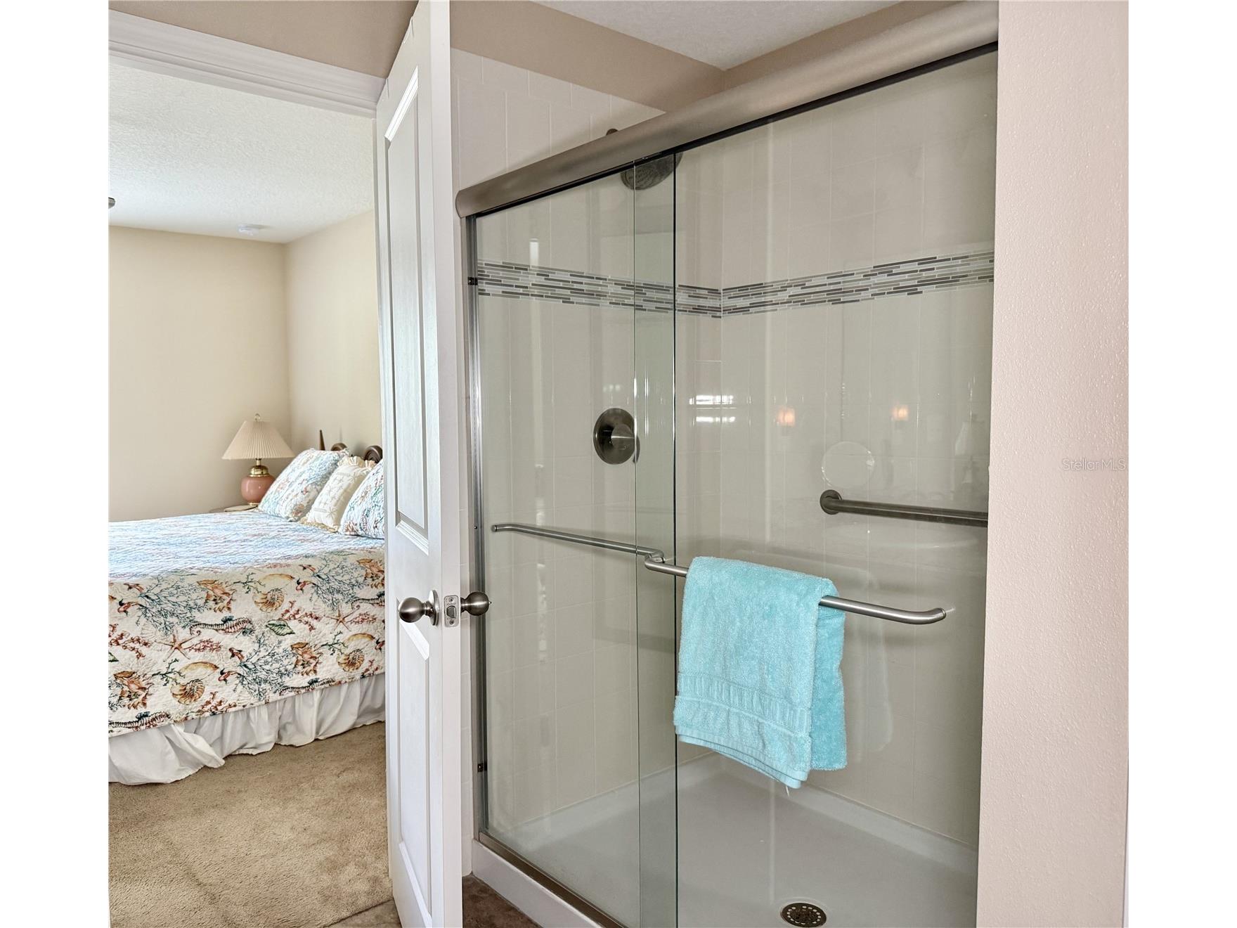9242 Freedom Hill Dr Seffner FL 33584 TB8493490 image16