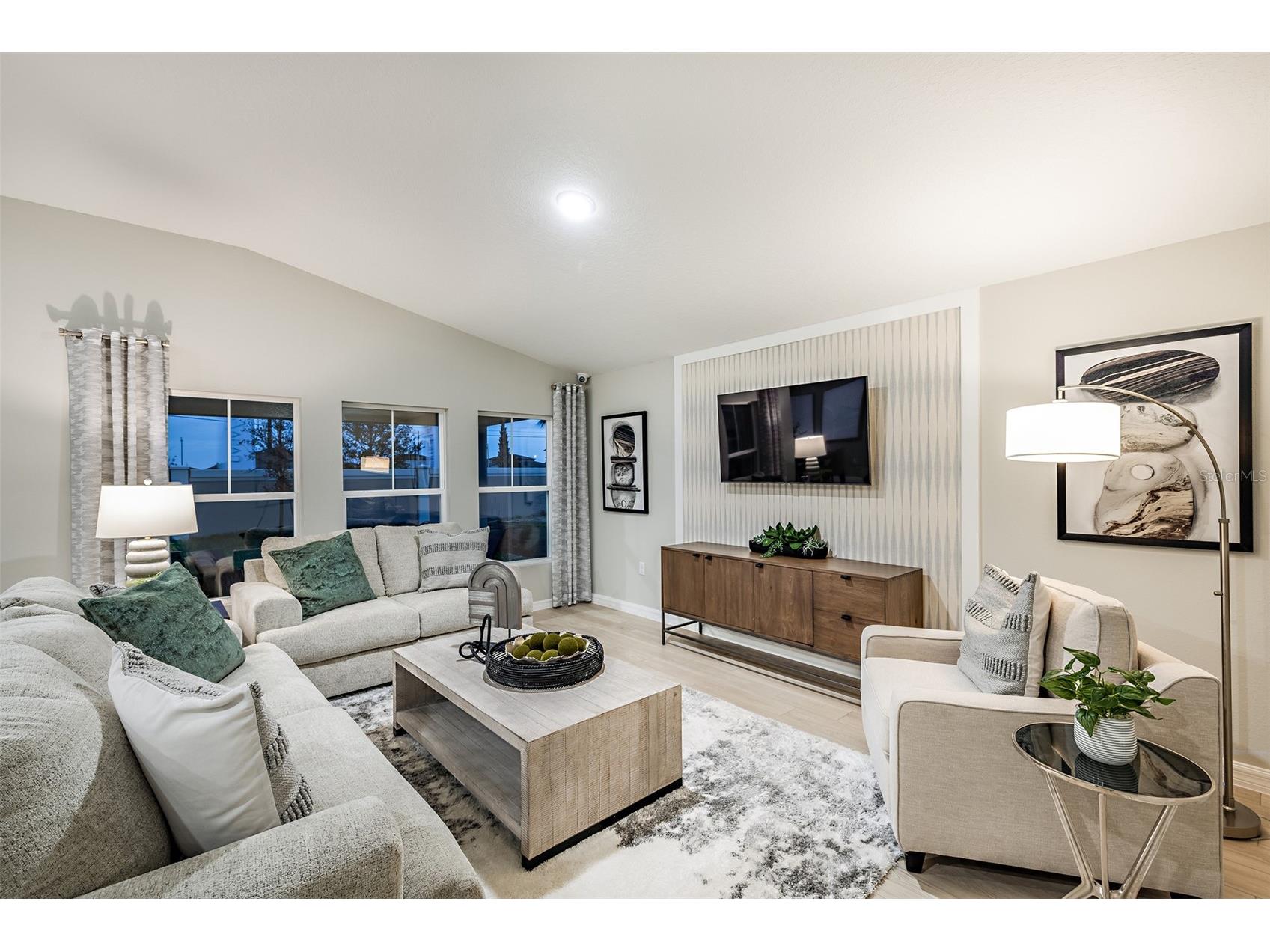 9242 Pavilion Shade Drive Zephyrhills FL 33541 TB8464811 image11