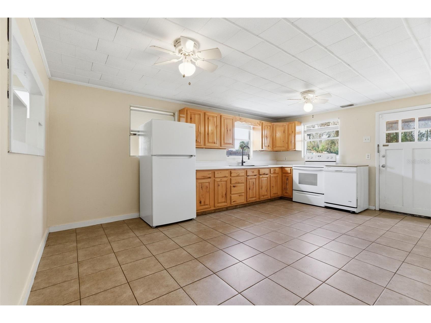 9242 Us Highway 98 Dade City FL 33525 TB8485853 image7