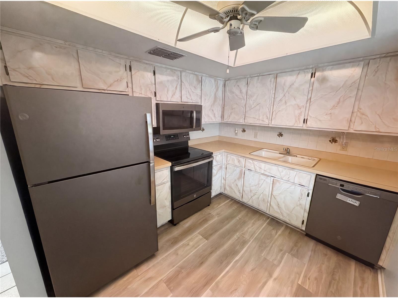 9242 Zuni Court New Port Richey FL 34655 TB8515400 image11