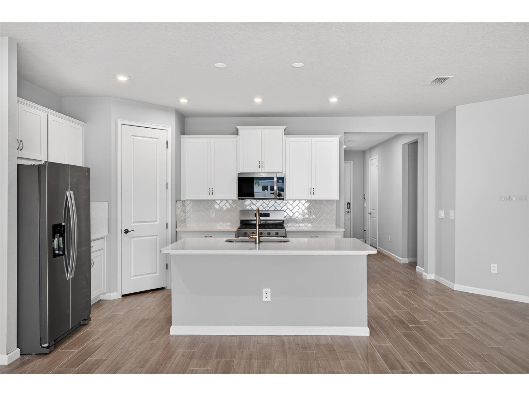 9243 Aurelia Avenue Parrish FL 34219 TB8487185 image4
