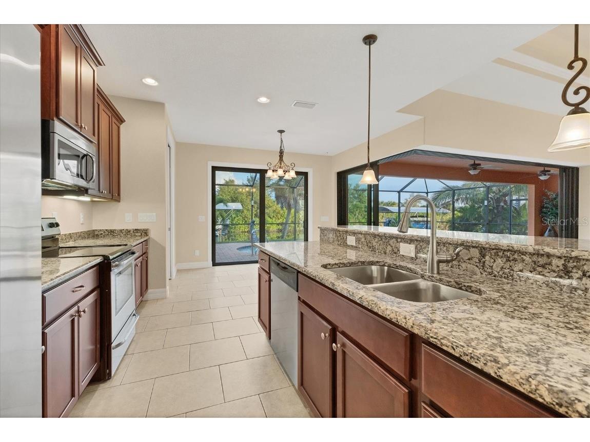 9244 Hialeah Terrace Port Charlotte FL 33981 D6144912 image8