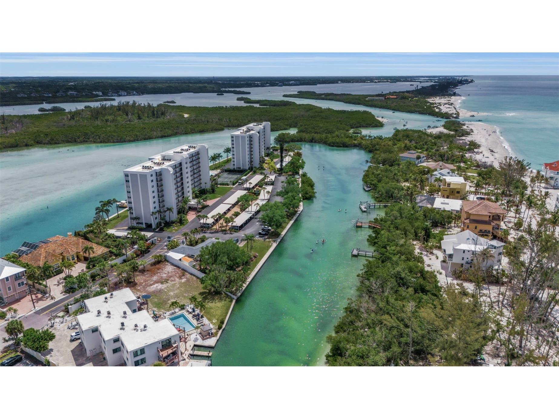 9244 Midnight Pass Road Sarasota FL 34242 A4688711 image11
