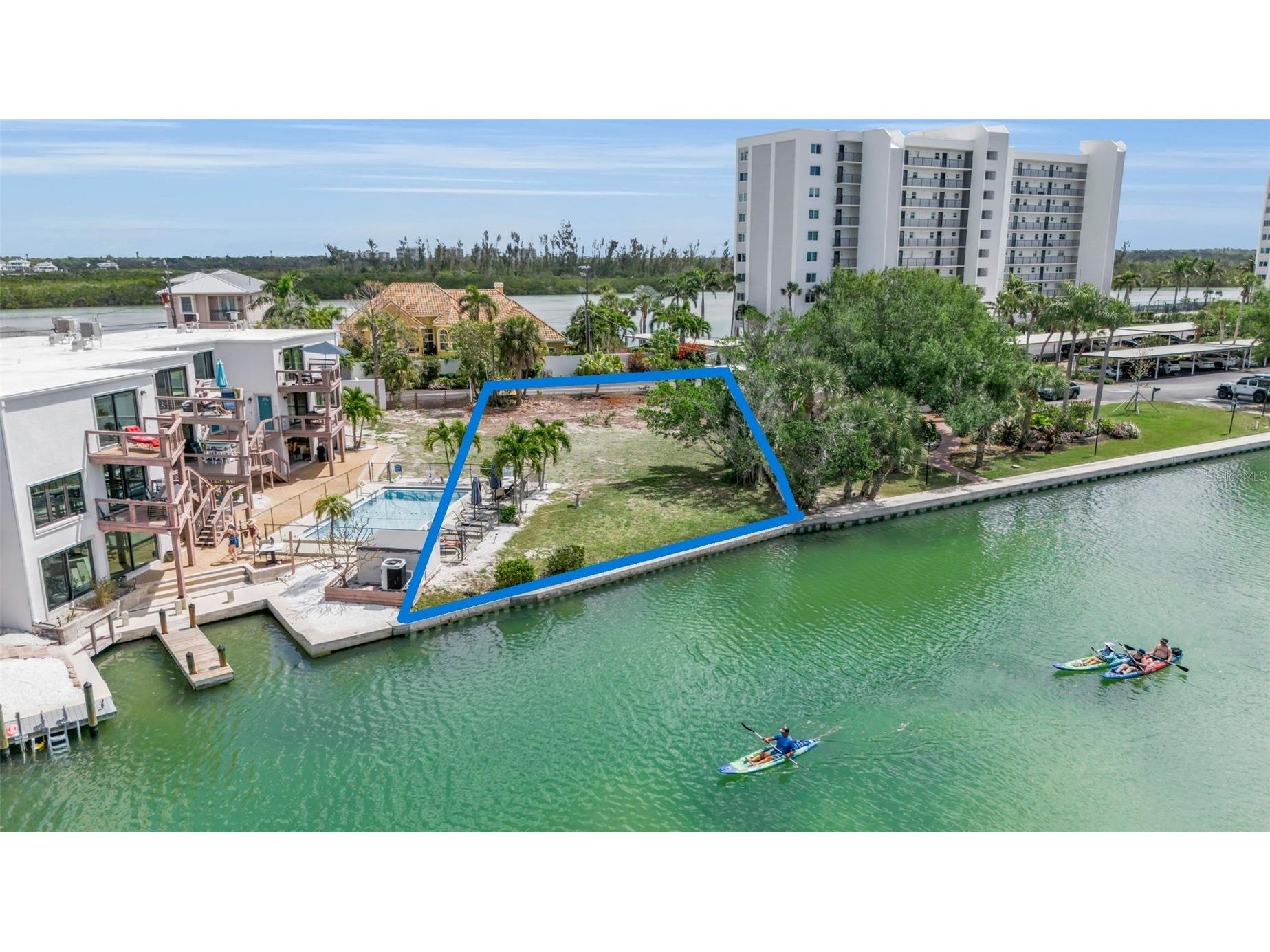 9244 Midnight Pass Road Sarasota FL 34242 A4688711 image3