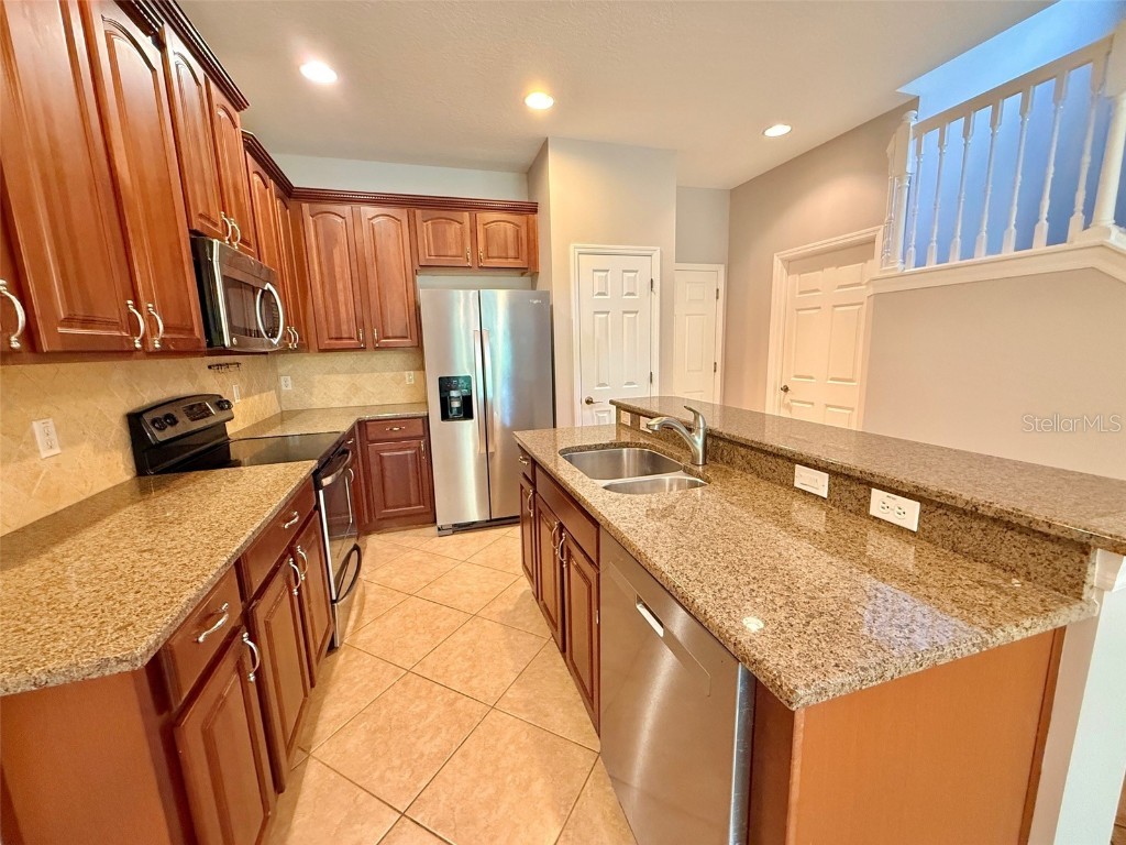 9244 Sweet Maple Avenue Orlando FL 32832 O6328967 image8