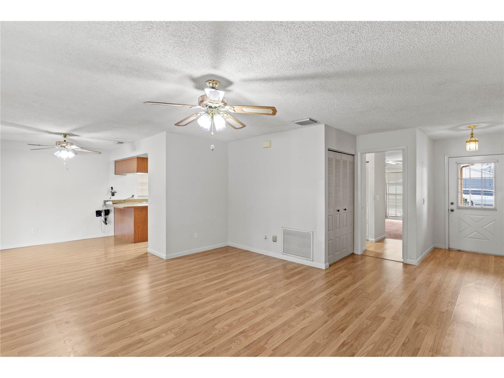 9247 Camino Villa Boulevard Tampa FL 33635 TB8496766 image8