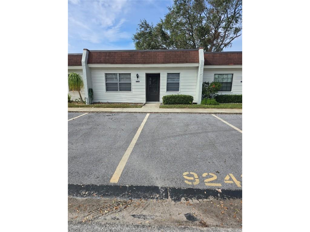 9248 Oakwood Lane Seminole FL 33776 TB8314762 image1