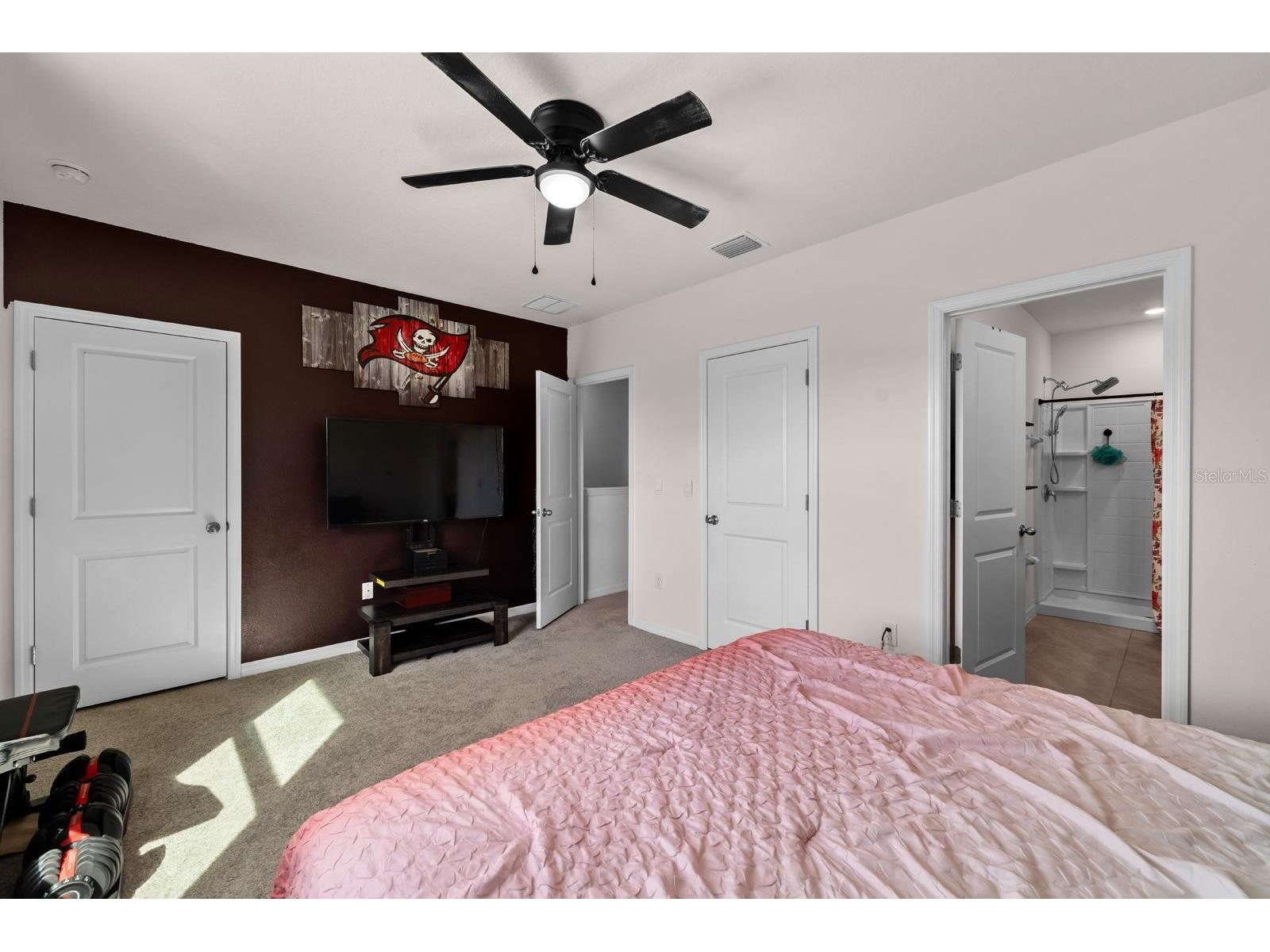 9248 Rock Harbour Way Tampa FL 33637 TB8463853 image13