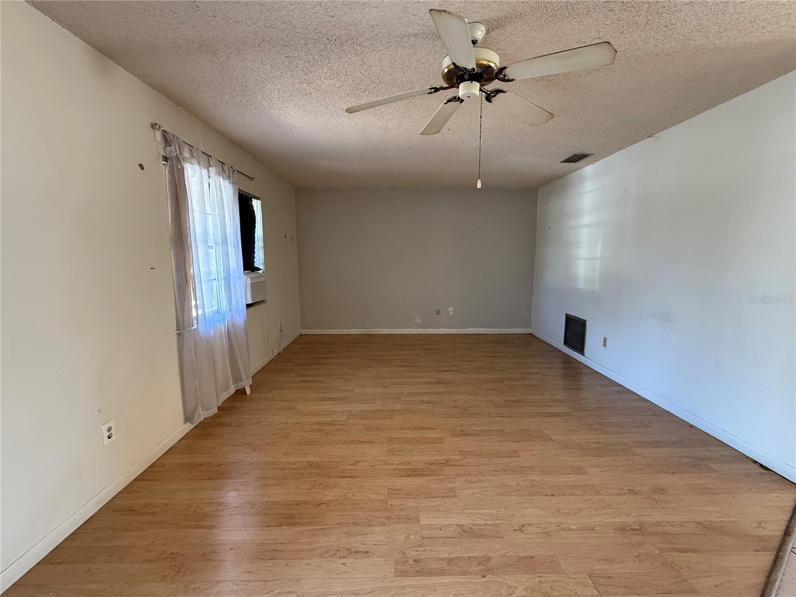 9249 Northcliffe Boulevard Spring Hill FL 34606 TB8497840 image2