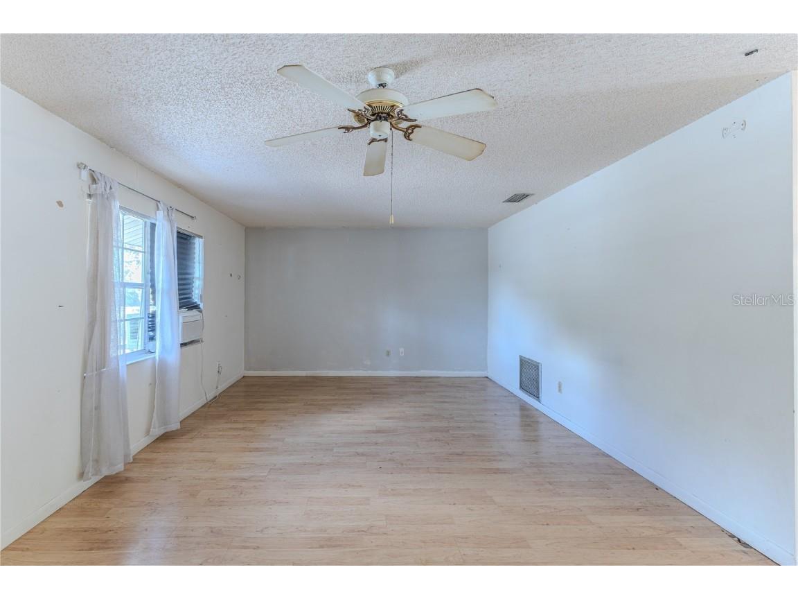 9249 Northcliffe Boulevard Spring Hill FL 34606 W7880476 image10