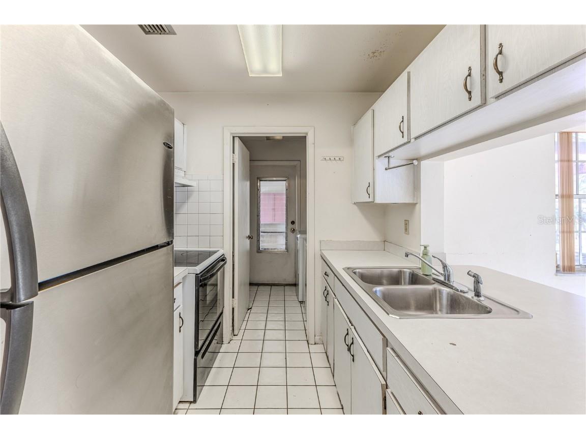 9249 Northcliffe Boulevard Spring Hill FL 34606 W7880476 image18