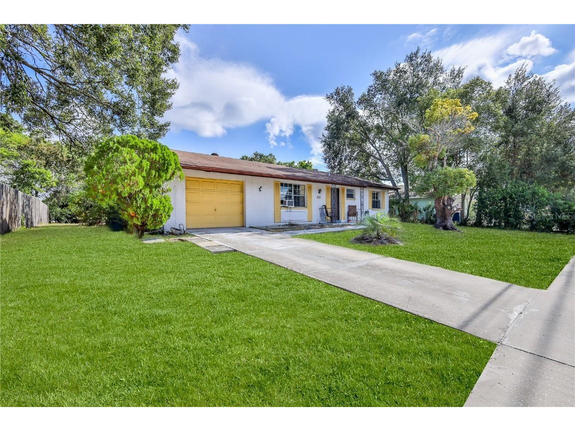 9249 Northcliffe Boulevard Spring Hill FL 34606 W7880476 image3