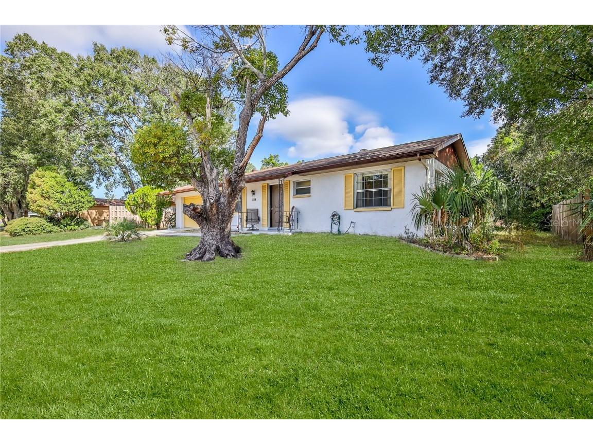 9249 Northcliffe Boulevard Spring Hill FL 34606 W7880476 image5