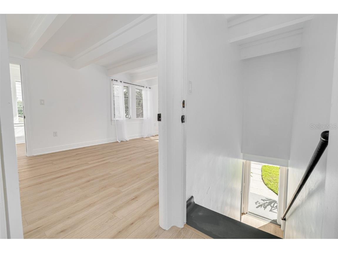 925 16th Avenue N Saint Petersburg FL 33704 TB8448105 image16