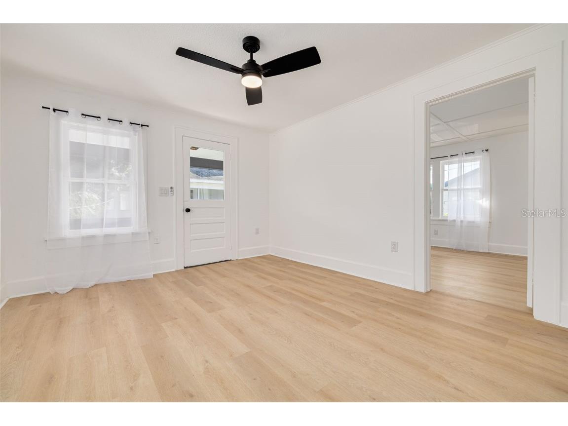 925 16th Avenue N Saint Petersburg FL 33704 TB8448105 image29