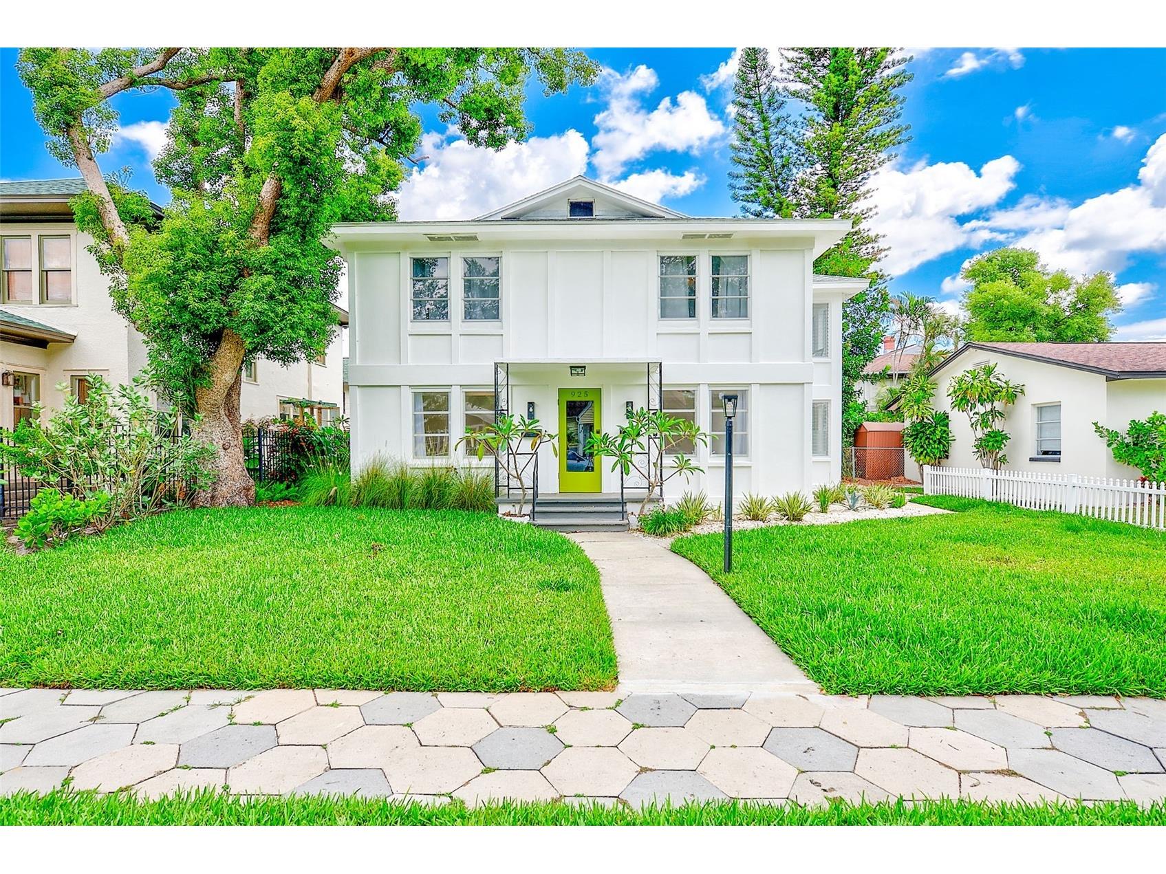 925 16th Avenue N Saint Petersburg FL 33704 TB8509416 image1