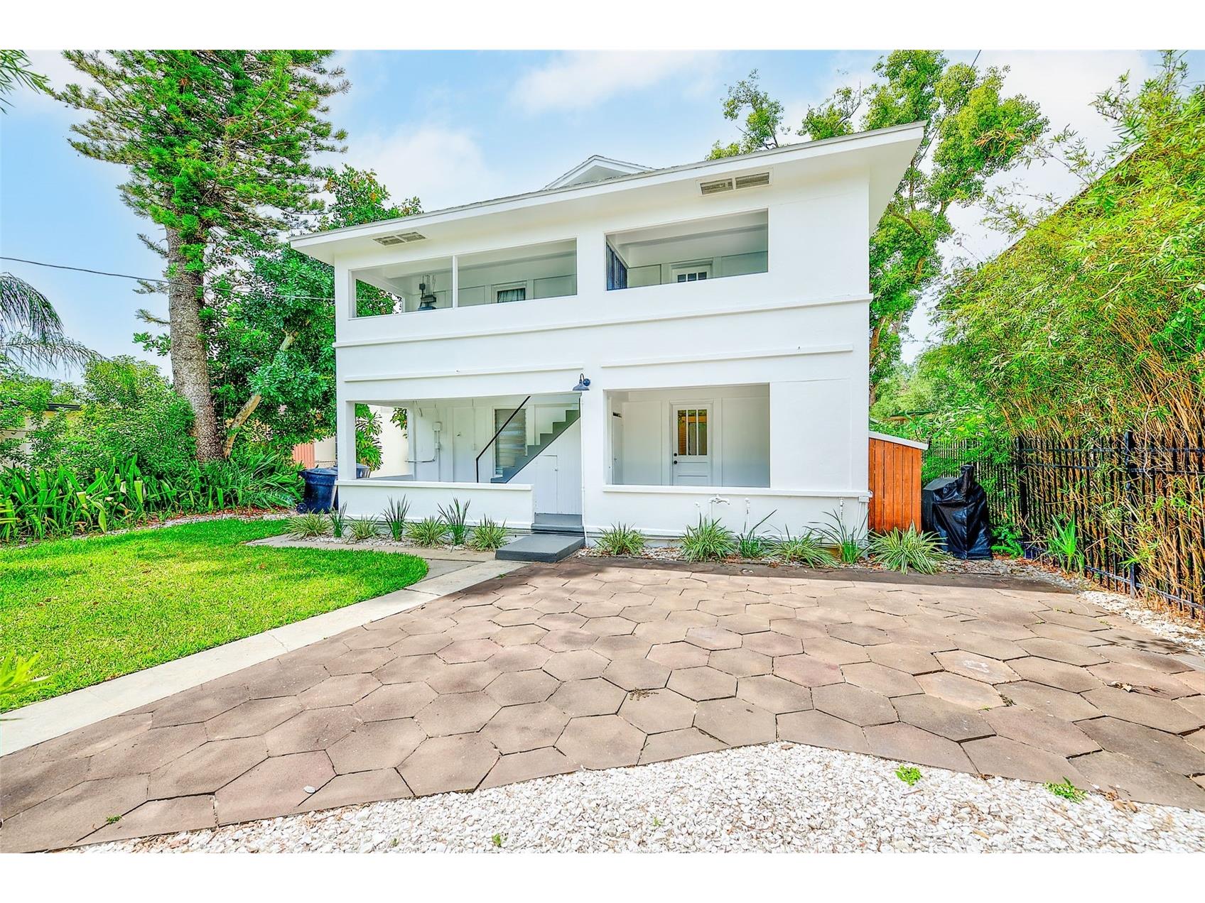 925 16th Avenue N Saint Petersburg FL 33704 TB8509416 image26