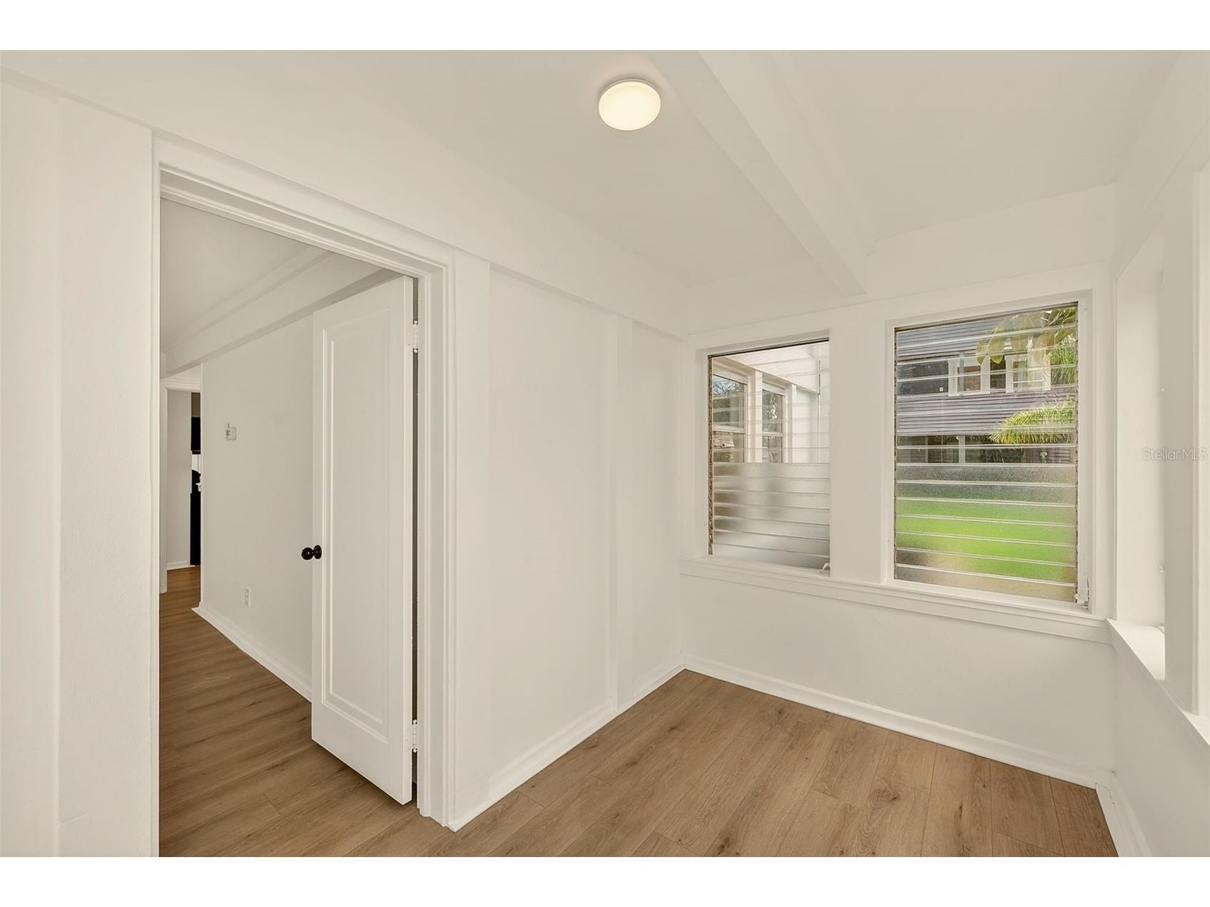 925 16th Avenue N Saint Petersburg FL 33704 TB8509416 image8