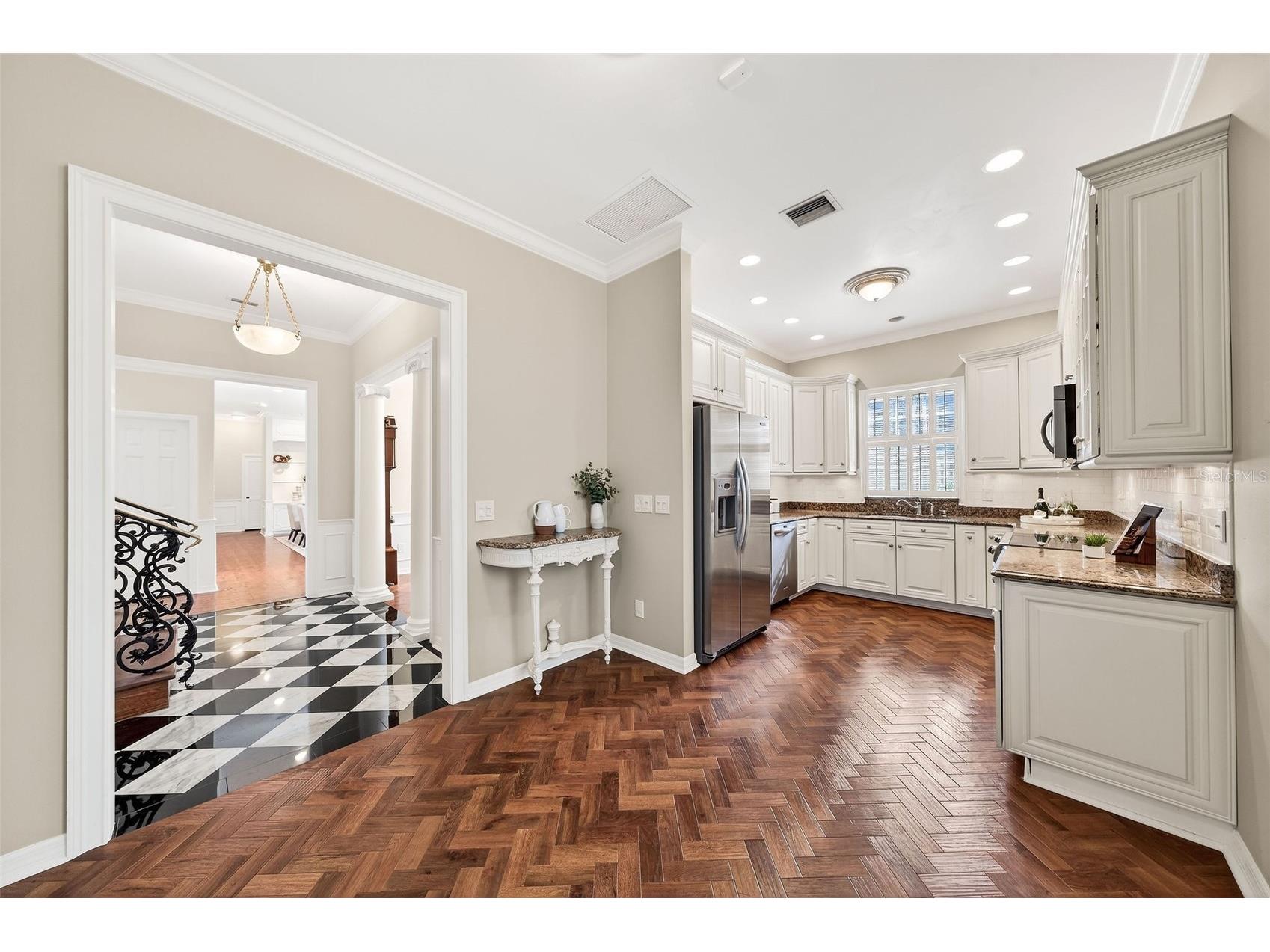 925 Ashington Place #3 Orlando FL 32804 O6384093 image18