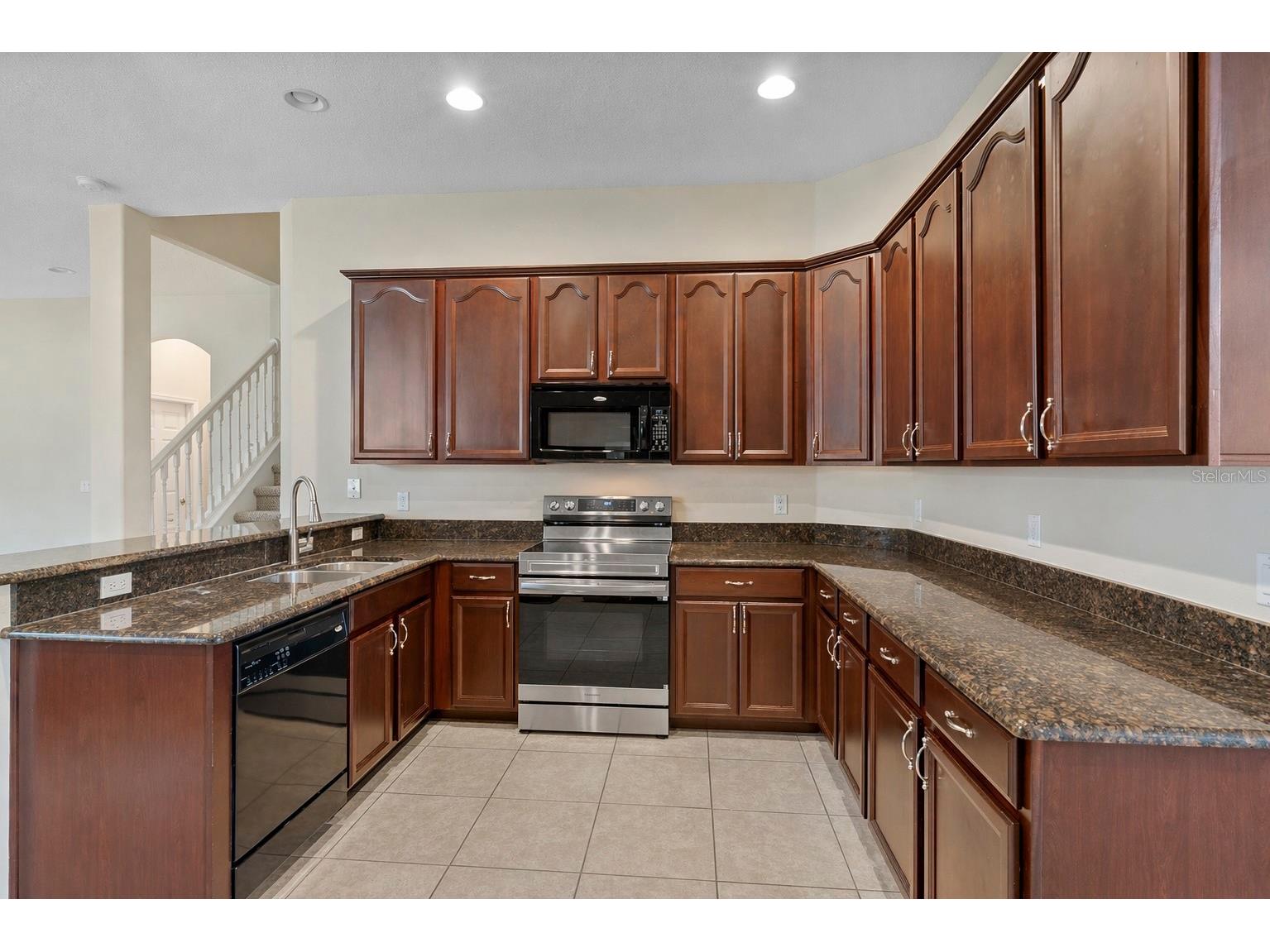 925 Bainbridge Loop Winter Garden FL 34787 O6402075 image16