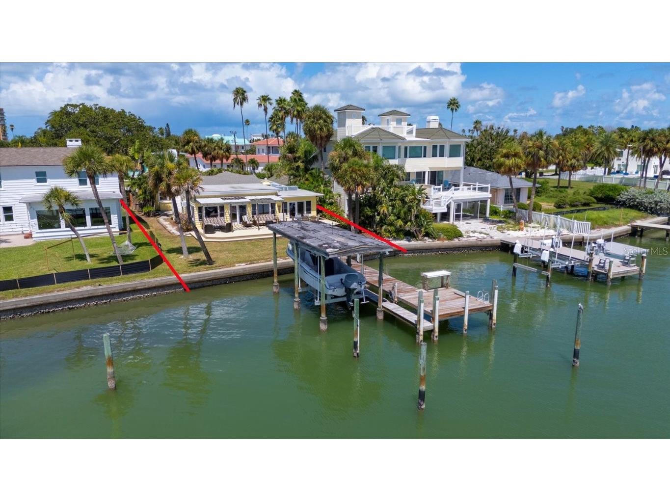 925 Bay Esplanade Clearwater Beach FL 33767 TB8419192 image1